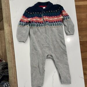GAP Gray and Navy Patterned Kids Footie onesie jumpsuit playsuit